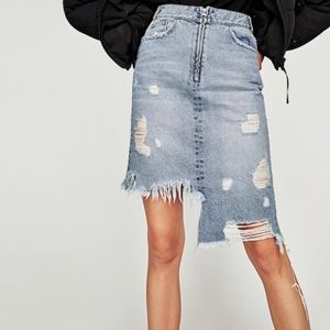 Zara Distressed Front Zip Midi Aysemetrical Denim Jean Skirt Size Small